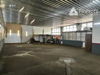 Na prenájom komerčné v Bratislava-Rača · €1 950 · Čiastočná rekonštrukcia