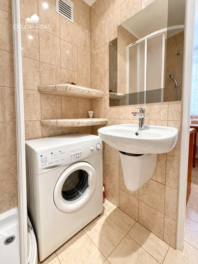Na prenájom 1-izbový byt, 34 m², Bratislava-Karlova Ves, Karloveská