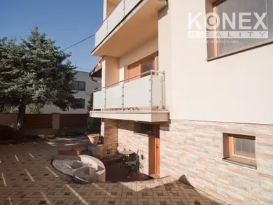Na predaj 6-izbový dom, 112 m², Michalovce, A. V. Suvorova