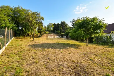 Na predaj pozemok, Bernolákovo