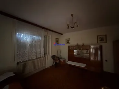 Na predaj dom, 115 m², Kolárovo, Športová