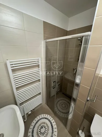 Na predaj 1-izbový byt, 42 m², Žilina