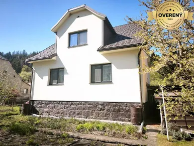 Дома на продажу, 6-комнатные, Vysoká nad Kysucou · €189 000