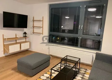 Na prenájom 2-izbový byt, 48 m², Bratislava-Ružinov, Plynárenská