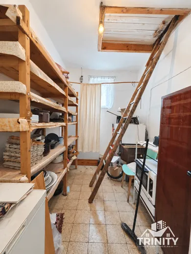 Na predaj 3-izbový dom, 115 m², Černík