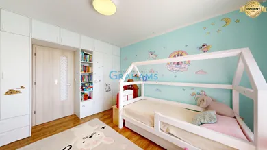 Na predaj 4-izbový byt, 129 m², Bratislava-Devínska Nová Ves