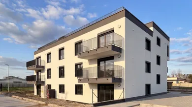 Mieszkania na sprzedaż, 2-pokojowe, Nové Zámky · €196 500