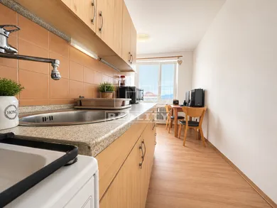 Na predaj 1-izbový byt, 45 m², Dubnica nad Váhom