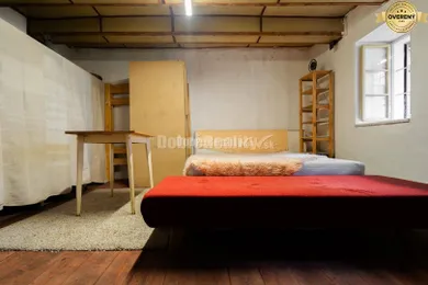 Na predaj komerčné, 85 m², Čekovce