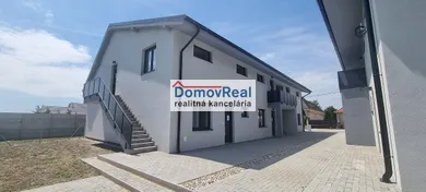 Na predaj 3-izbový byt, 75 m², Janíky
