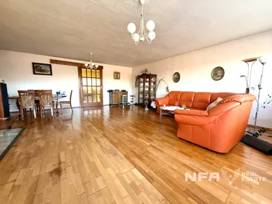 Na predaj 5-izbový dom, 110 m², Priechod
