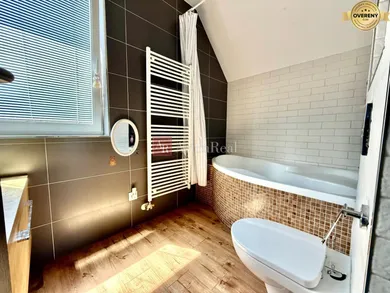 Na predaj 4-izbový dom, 98 m², Púchov