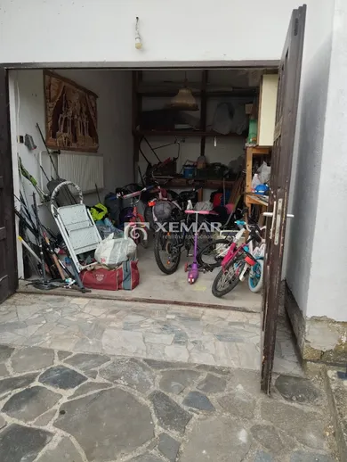 Na predaj 3-izbový dom, 130 m², Kalinovo
