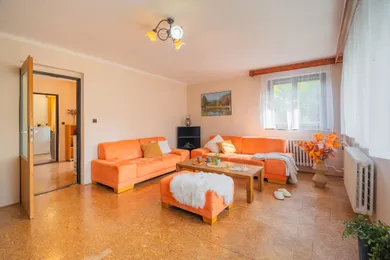 Na predaj 5-izbový dom, 86 m², Horná Súča