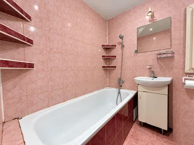 Na predaj 2-izbový byt, 42 m², Košice-Nad jazerom, Ždiarska