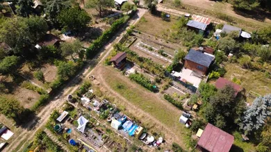 Na predaj pozemok, 202 m², Zvolen