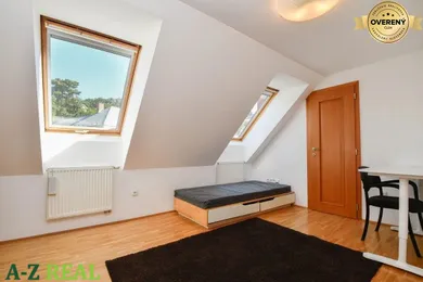 Na prenájom 5-izbový byt, 145 m², Bratislava-Staré Mesto, Timravina