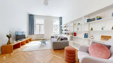 Na prenájom 2-izbový byt, Bratislava-Staré Mesto, Tallerova