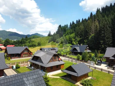 Na predaj 4-izbový rekreačný dom, 170 m², Zázrivá