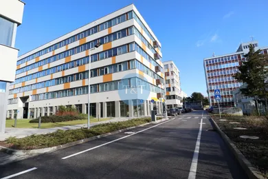 Na predaj komerčné, Bratislava-Ružinov, Tomášikova