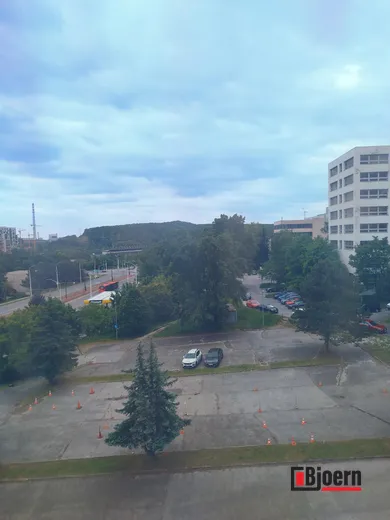 Na prenájom komerčné, 850 m², Bratislava-Dúbravka