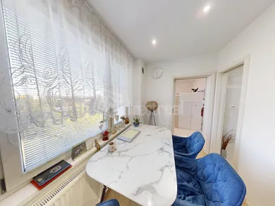 Na predaj 3-izbový byt, 67 m², Lučenec, Rúbanisko II