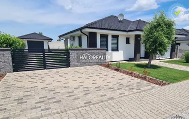 Domy na sprzedaż, Dunajská Streda · €290 000