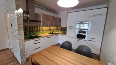 Mieszkania na wynajem, 2-pokojowe, Bratislava-Záhorská Bystrica · €930