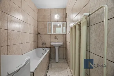 Na predaj 2-izbový byt, 42 m², Bratislava-Staré Mesto, Martinengova