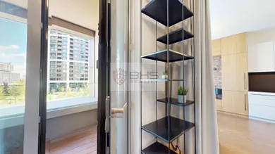 Na predaj 2-izbový byt, 50 m², Bratislava-Staré Mesto, Továrenská
