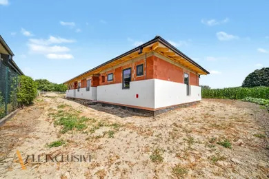 Na predaj dom, 88 m², Mad