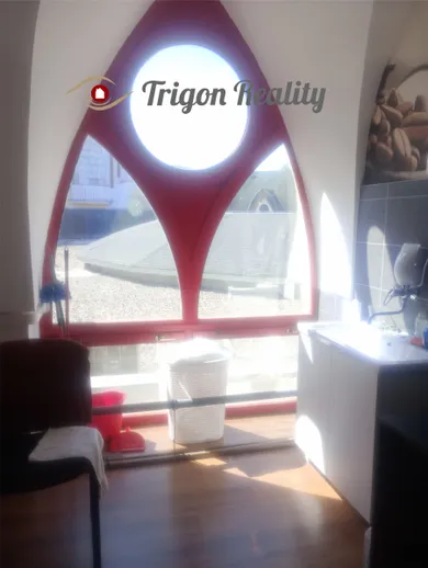 Na predaj objekt, 28 m², Komárno