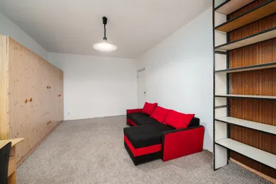 Na predaj 3-izbový byt, 83 m², Turčianske Teplice