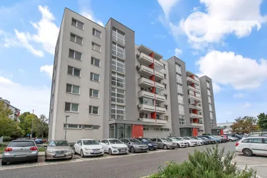 Na predaj 2-izbový byt, 66 m², Bratislava-Ružinov, Vietnamská