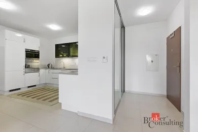 Na prenájom byt v Bratislava-Ružinov · €1 050 · Dokončené