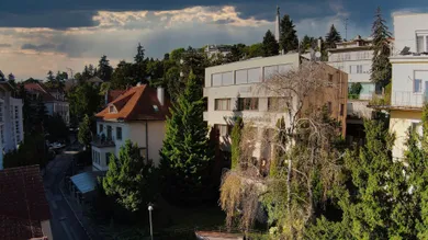 Na predaj objekt, 566 m², Bratislava-Staré Mesto, Urbánkova