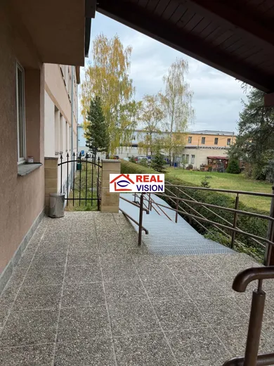 Eladó lakások, 1-szobás, Poprad · €110 899