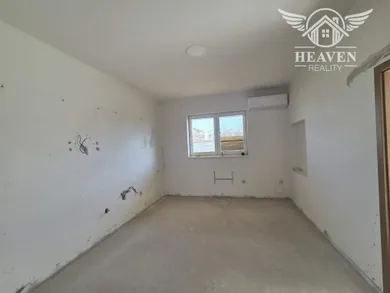 Na predaj 3-izbový dom, 151 m², Kolárovo