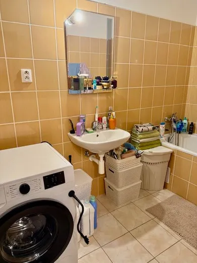 Na predaj 2-izbový byt, 44 m², Trnava, Ulica Koniarekova
