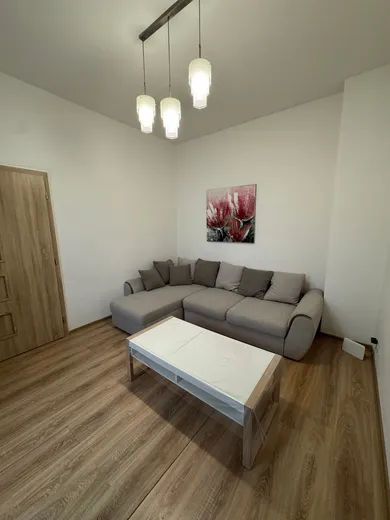 Mieszkania na wynajem, 2-pokojowe, Košice-Staré Mesto · €750