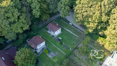Na predaj pozemok, 404 m², Bratislava-Nové Mesto, Pinotová