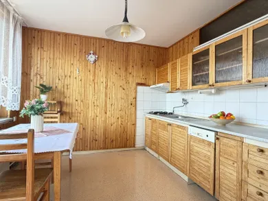 Byty na predaj 3-izbový, Prievidza · €121 500