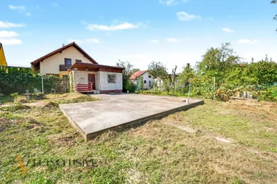 Na predaj 4-izbový dom, 104 m², Bratislava-Ružinov, Trnávka