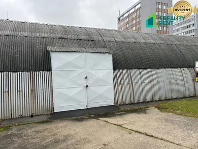 Na prenájom komerčné, 240 m², Žilina