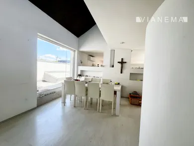 Na predaj 5-izbový dom, 350 m², Bratislava-Dúbravka, Juraja Hronca