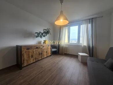 Na prenájom 3-izbový byt, 55 m², Košice-Sever, Hroncova