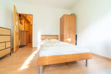 Na prenájom 2-izbový byt, 55 m², Trnava, Ulica Hospodárska