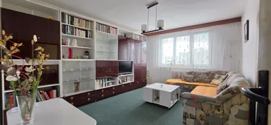 Na predaj 2-izbový byt, 62 m², Pezinok, Za hradbami