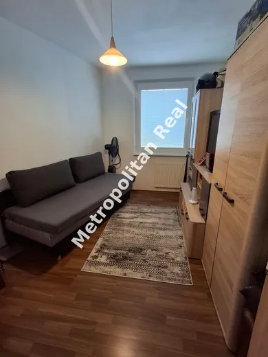 Na predaj 4-izbový byt, 89 m², Bratislava-Karlova Ves, Veternicová
