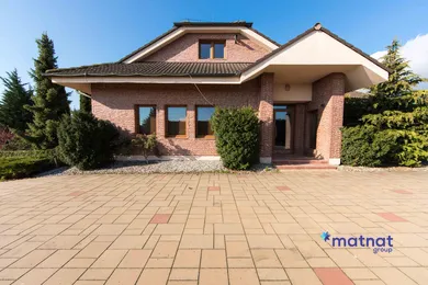 Na predaj 6-izbový dom, 420 m², Limbach, SNP